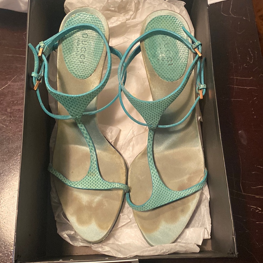 Gucci Turquoise Strappy T-strap Heels